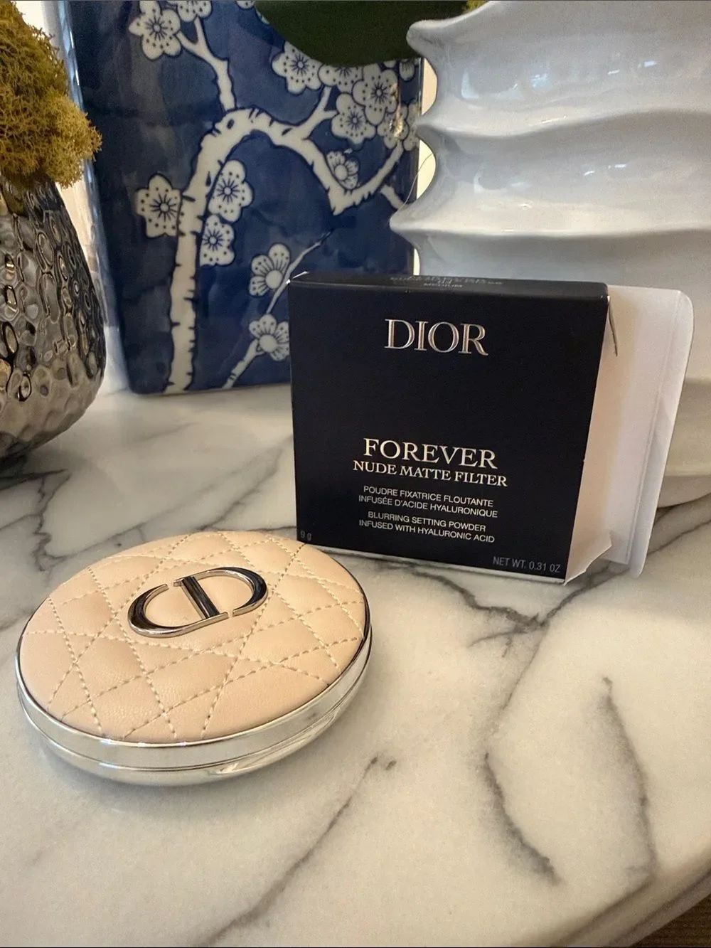 DIOR
Dior Forever Blurring Setting Powder in Medium